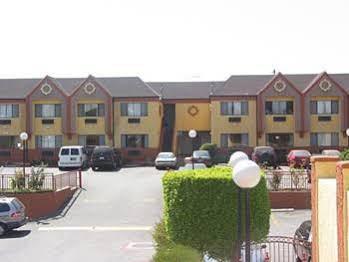 Hollywood Express South Motel 2*