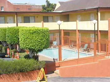 Hollywood Express South Motel