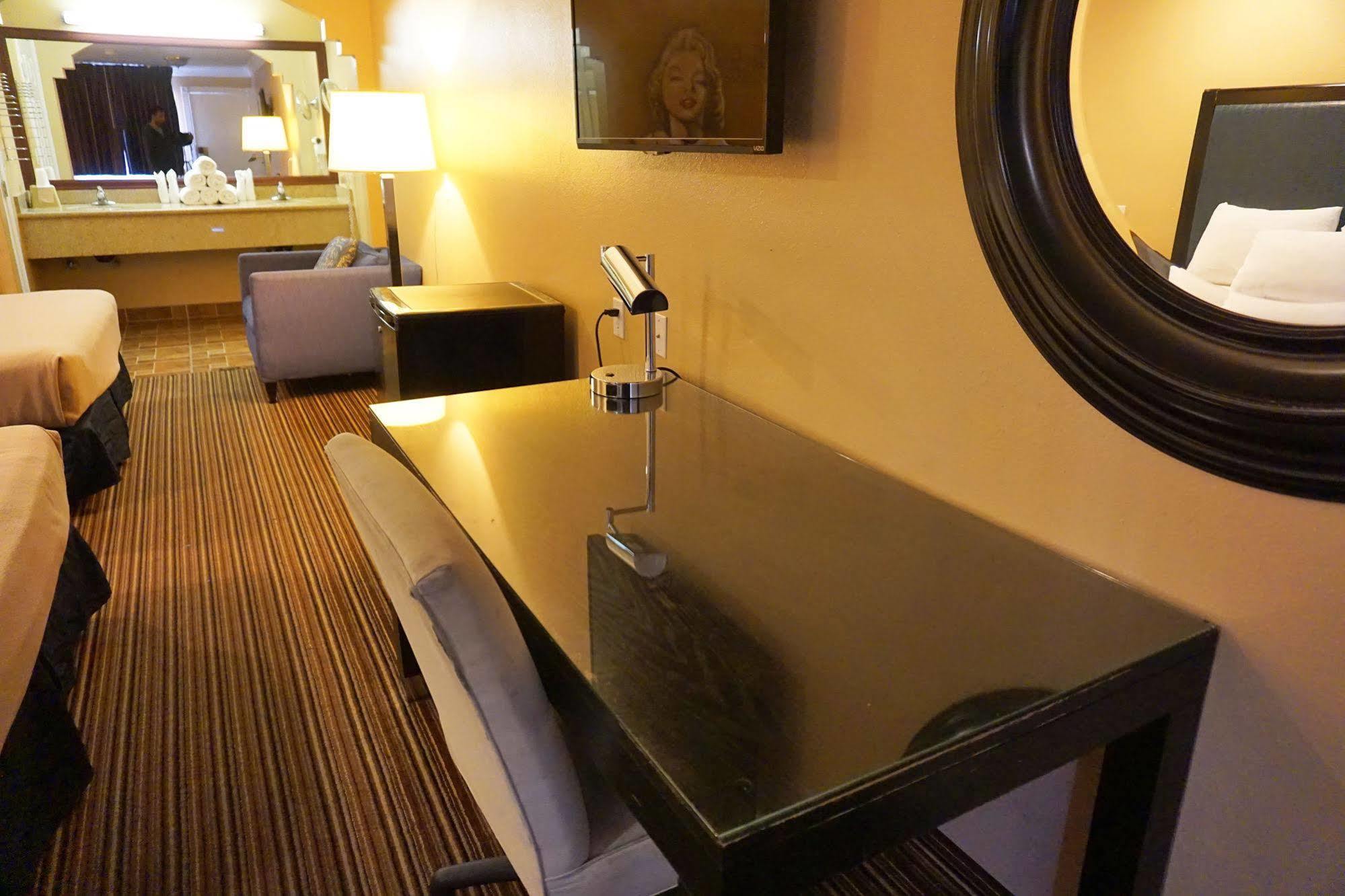Motel Hollywood Express South